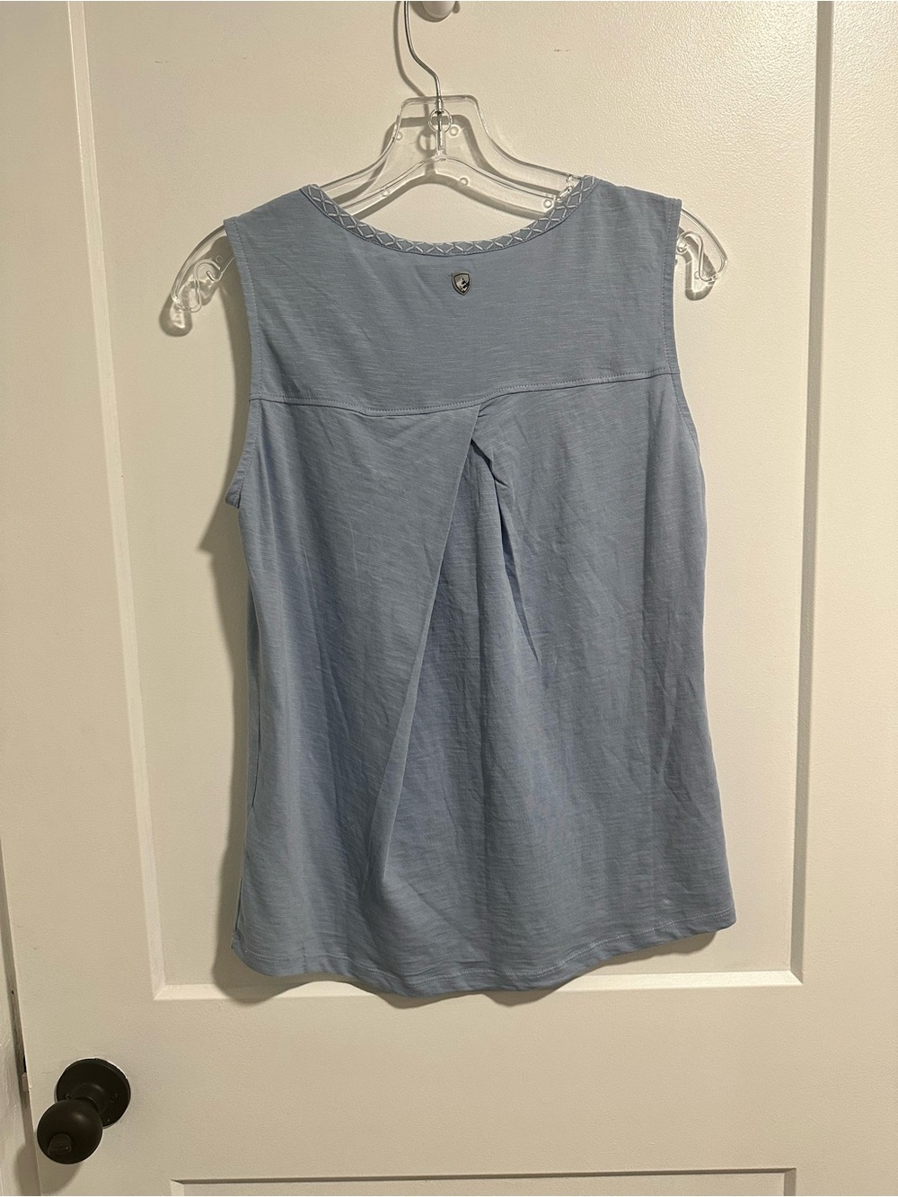 Kuhl brand women’s tank.